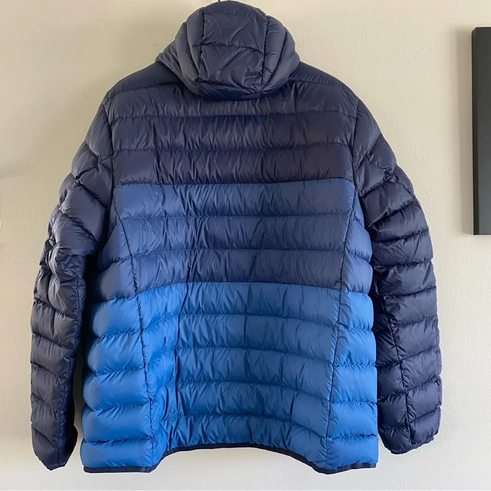 Eddie Bauer Men’s Hooded Puffer Jacket Blue Ombré Size XXL - Picture 5 of 7